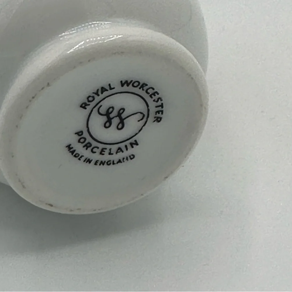 Royal Worcester King Size Porcelain Egg Coddler Berries Vintage England